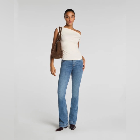 SPANX Denim - SPANX Flare Jeans in Stonewashed Blue, Size 1X 20960R, Pull On Stretch, EUC